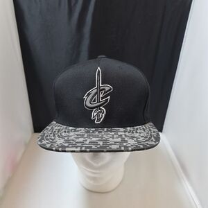 Mitchell & Ness Cleveland Cavaliers Snapback Hat Digital Camo Brim NBA